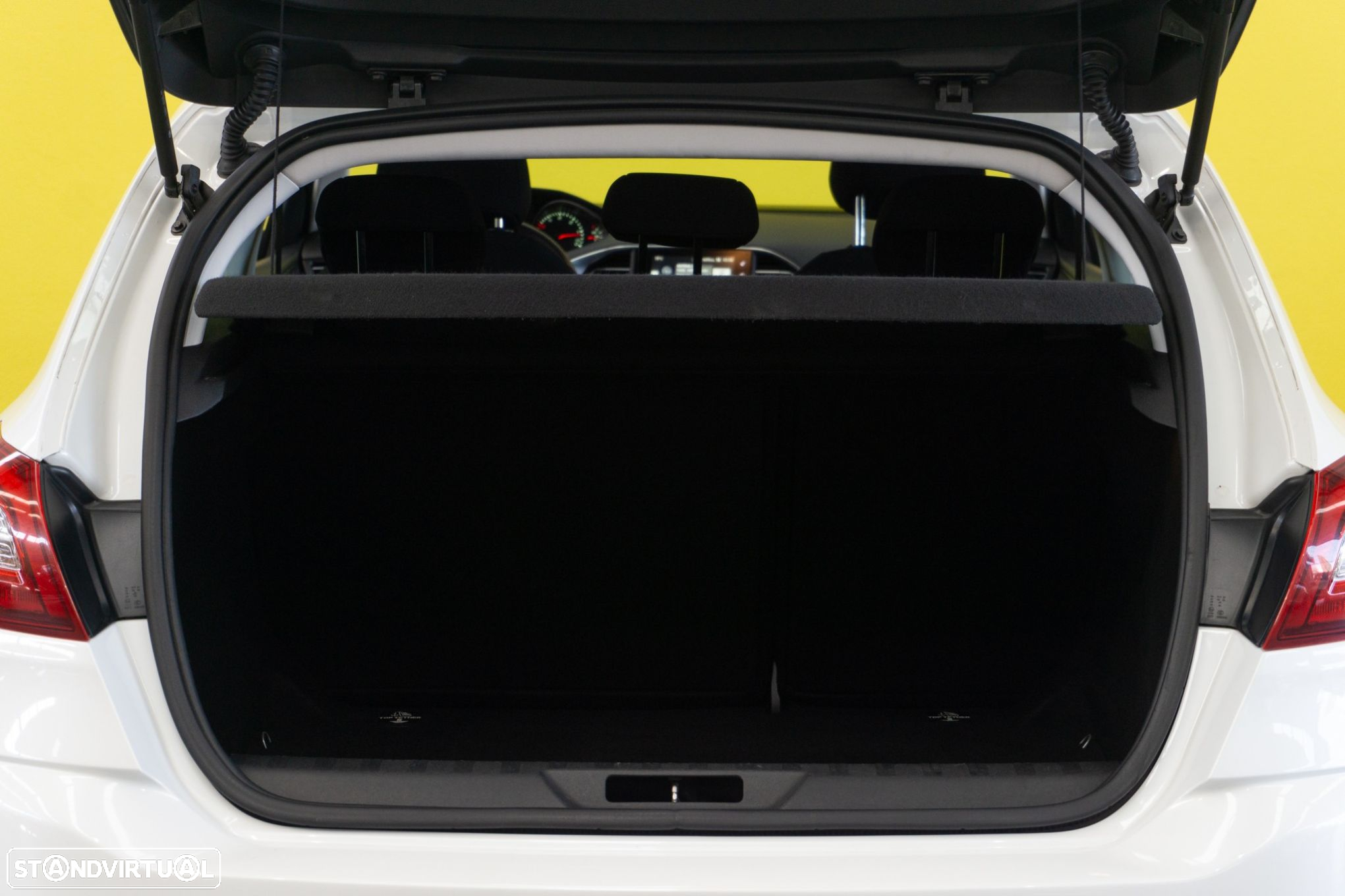 Peugeot 308 1.6 HDi Allure - 38