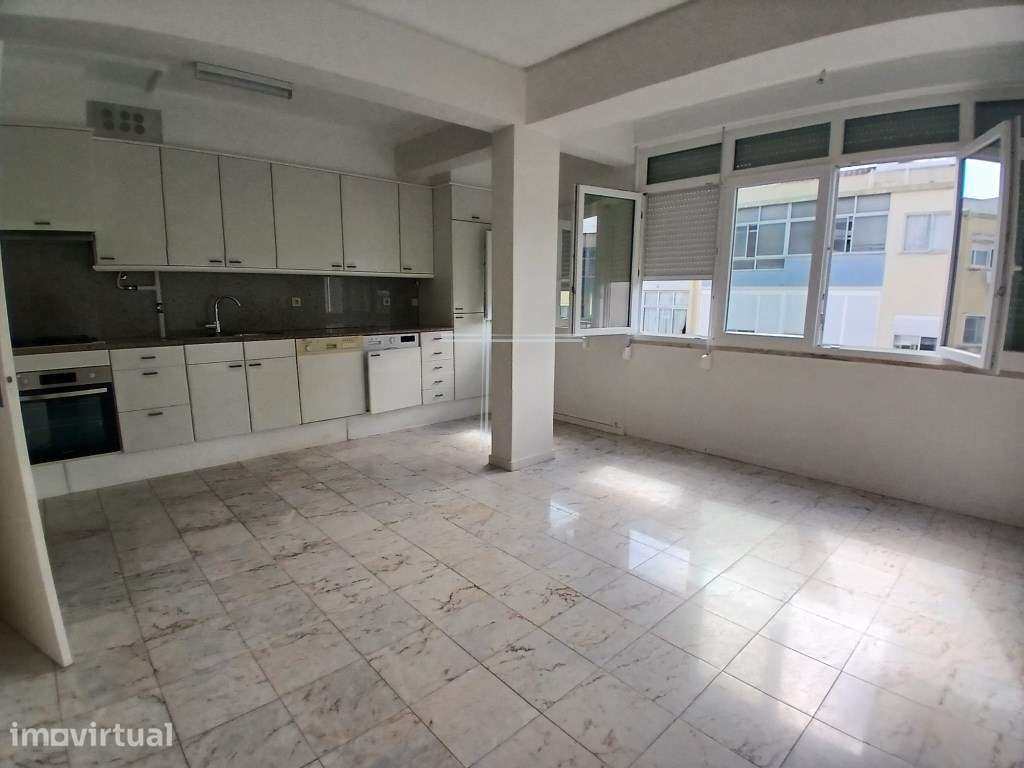 Apartamento T3 - Pragal - Grande imagem: 5/18