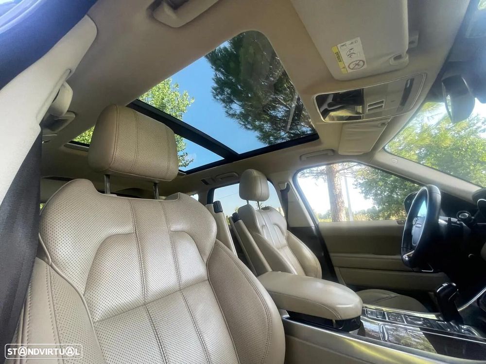 Land Rover Range Rover Sport 3.0 TDV6 HSE Dynamic - 29