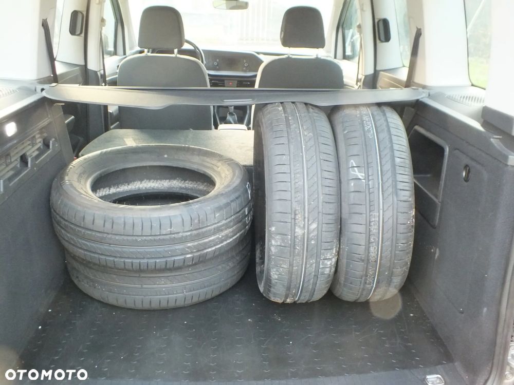 Volkswagen Caddy - 9