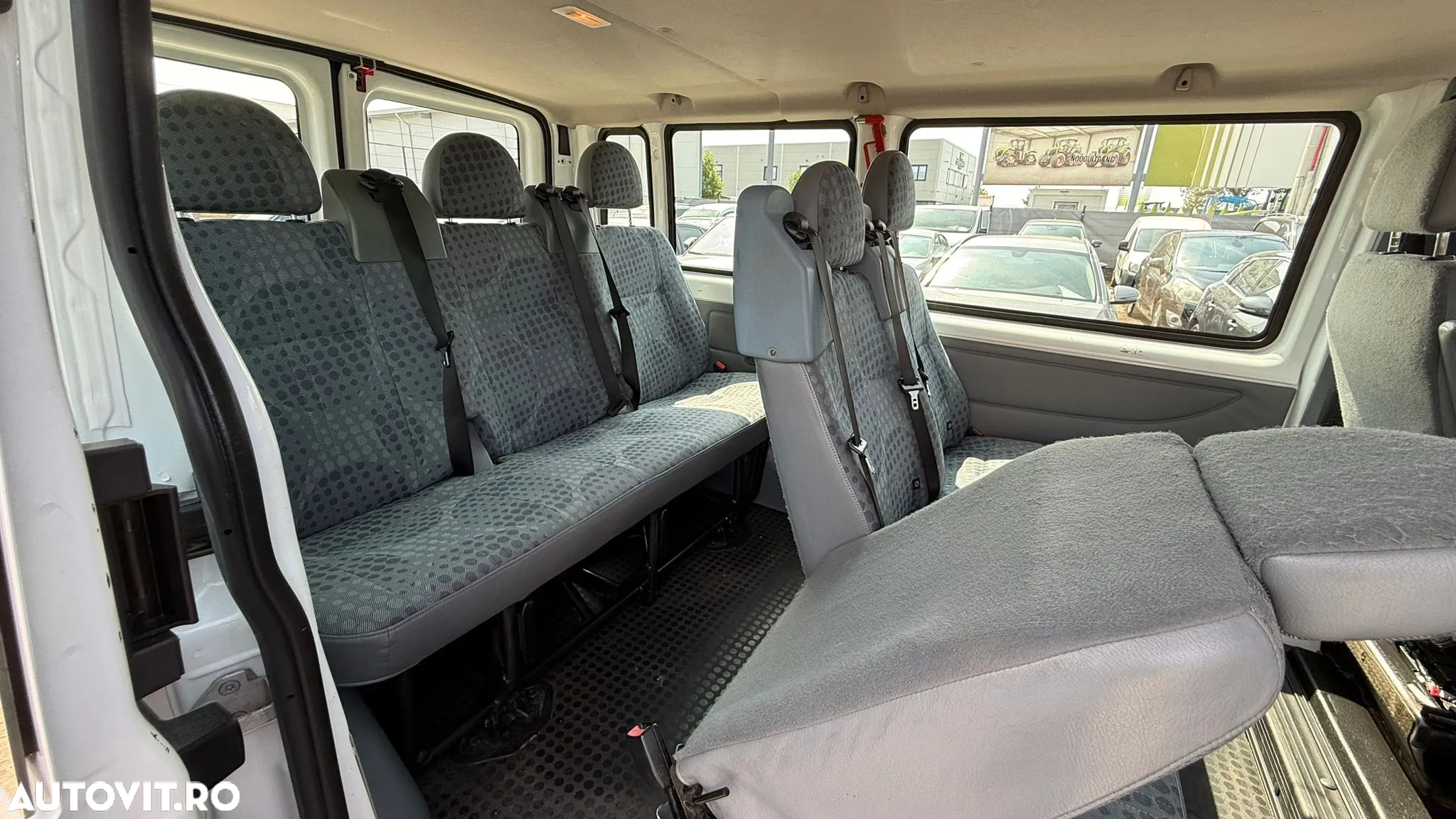 Ford Transit 300 SWB Kombi Ambiente - 8