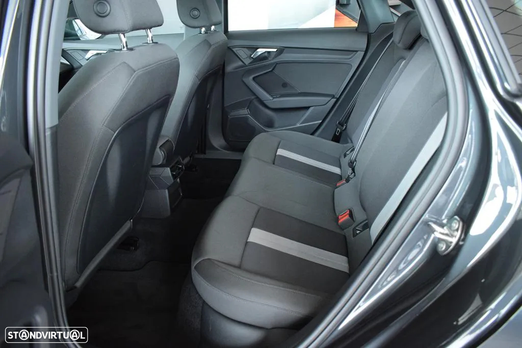 Audi A3 Limousine 30 TDI Advanced - 31