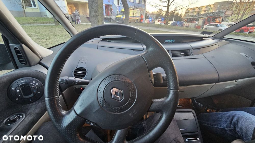 Renault Espace 2.0 dCi Privilege - 13