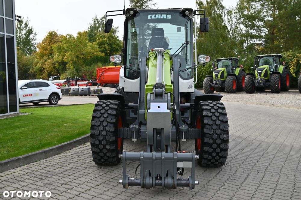 Claas TORION 738 T SINUS Stage V - 13
