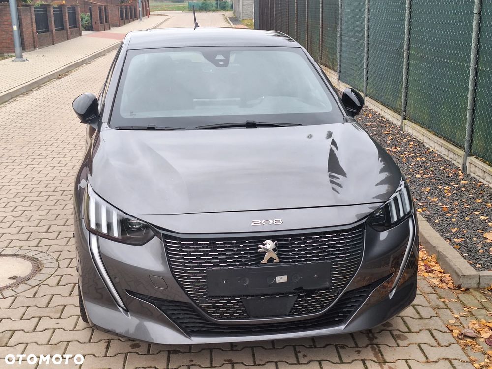 Peugeot 208 - 7