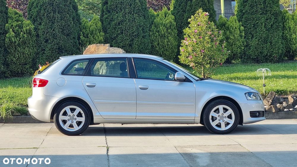 Audi A3 Sportback 1.6 Ambition - 14