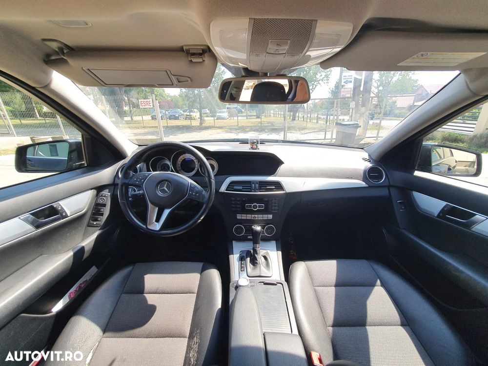 Mercedes-Benz C - 6