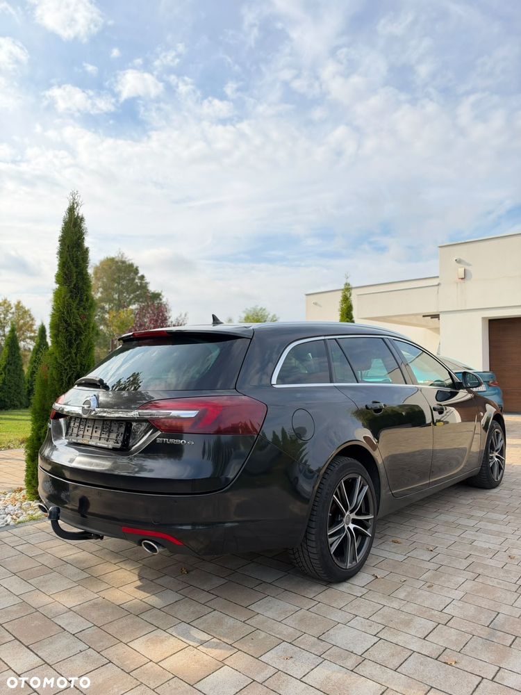 Opel Insignia - 8