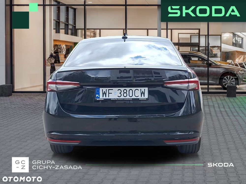 Skoda Superb 2.0 TSI Sportline DSG - 5