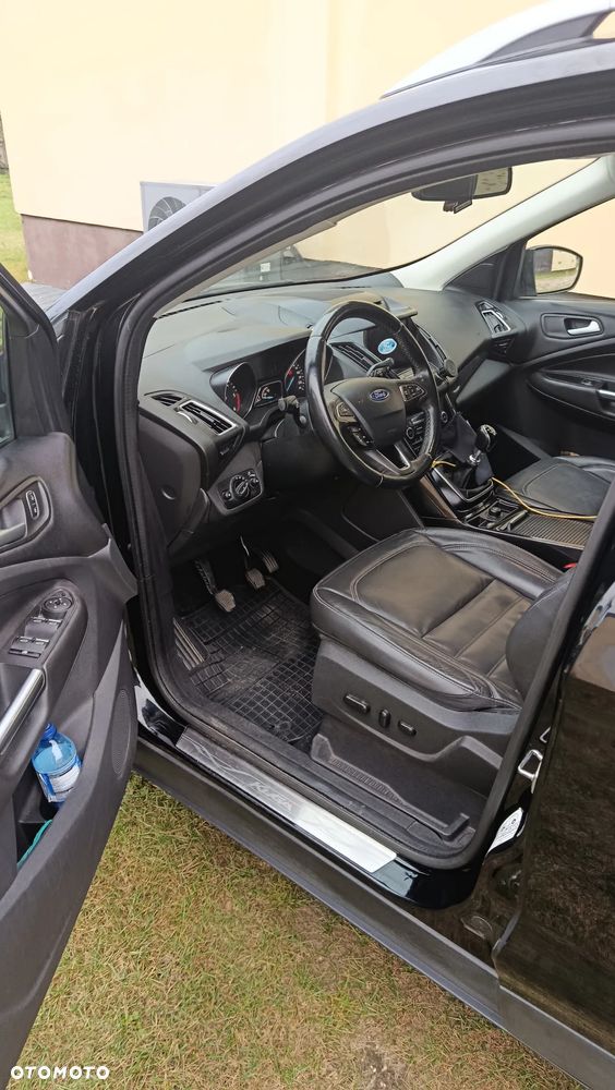 Ford Kuga ver-2-0-tdci-4x4-titanium - 5