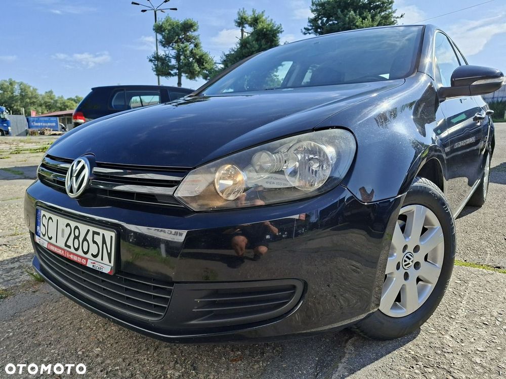 Volkswagen Golf - 2