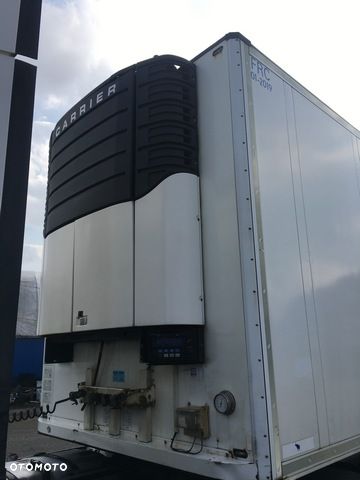 Schmitz Cargobull SKO 24 / 2013r/ Paleciara / Carrier maxima / - 2