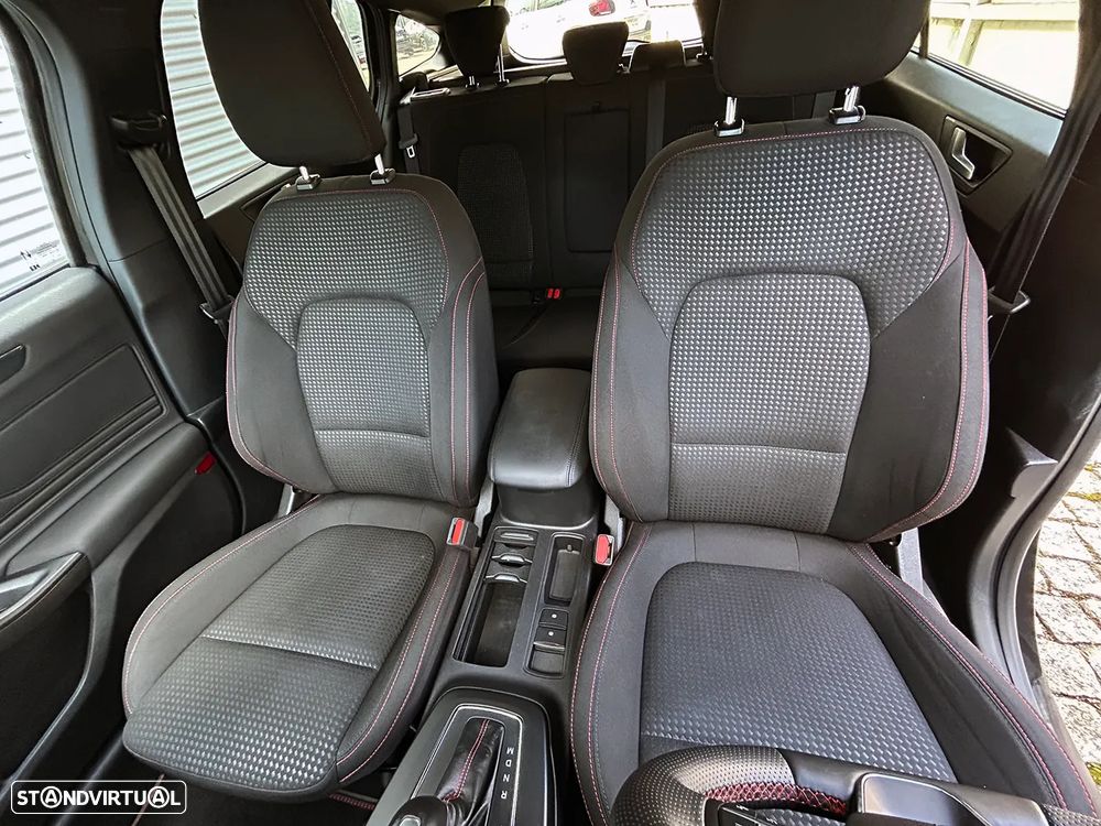 Ford Focus SW 1.0 EcoBoost MHEV ST-Line X Aut. - 35