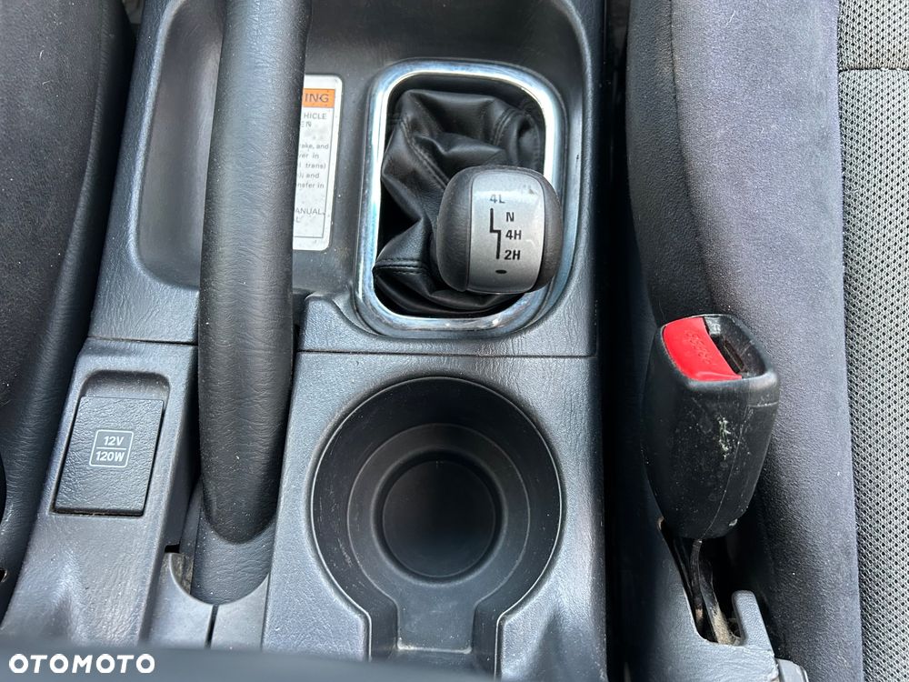 Suzuki Grand Vitara - 17