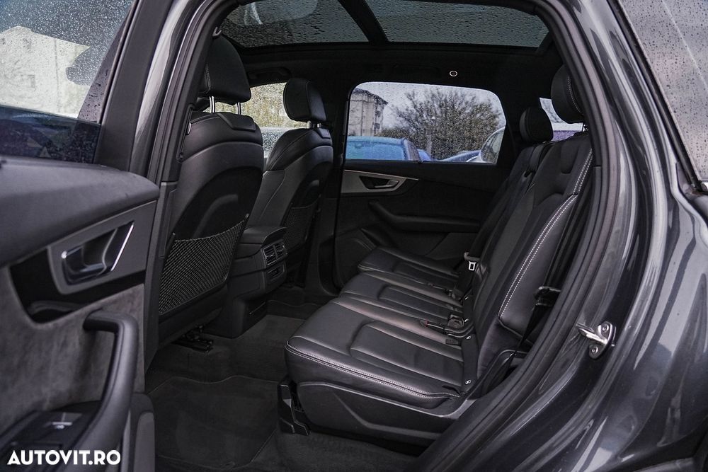 Audi Q7 - 17