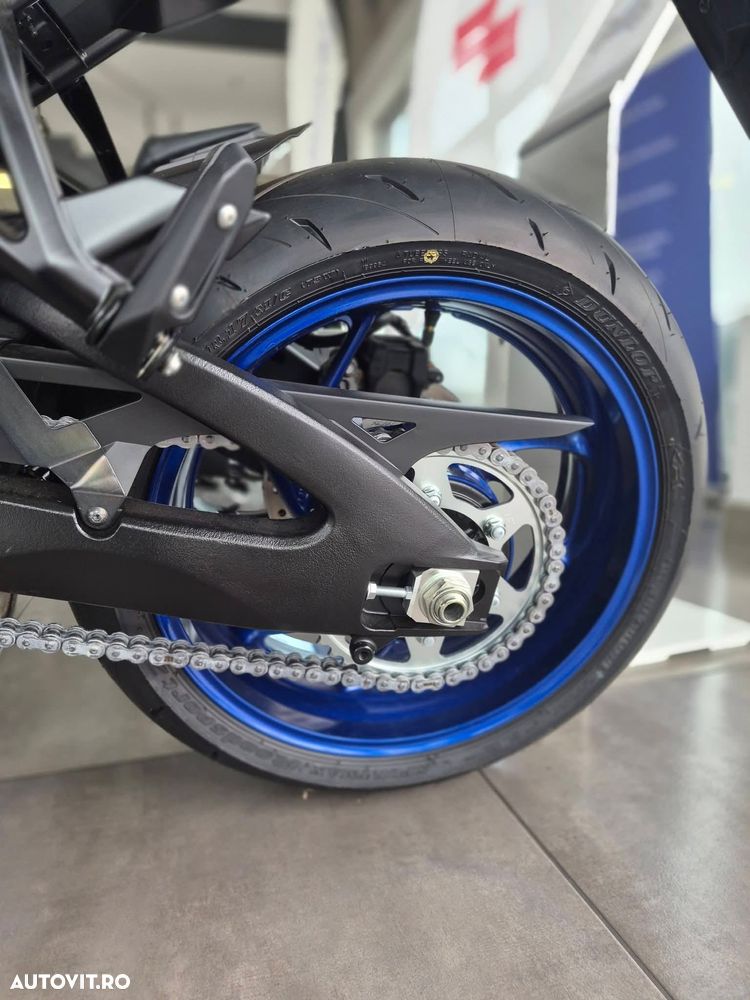 Suzuki GSX-S1000GT - 4
