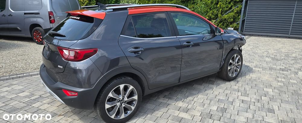 Kia Stonic - 3