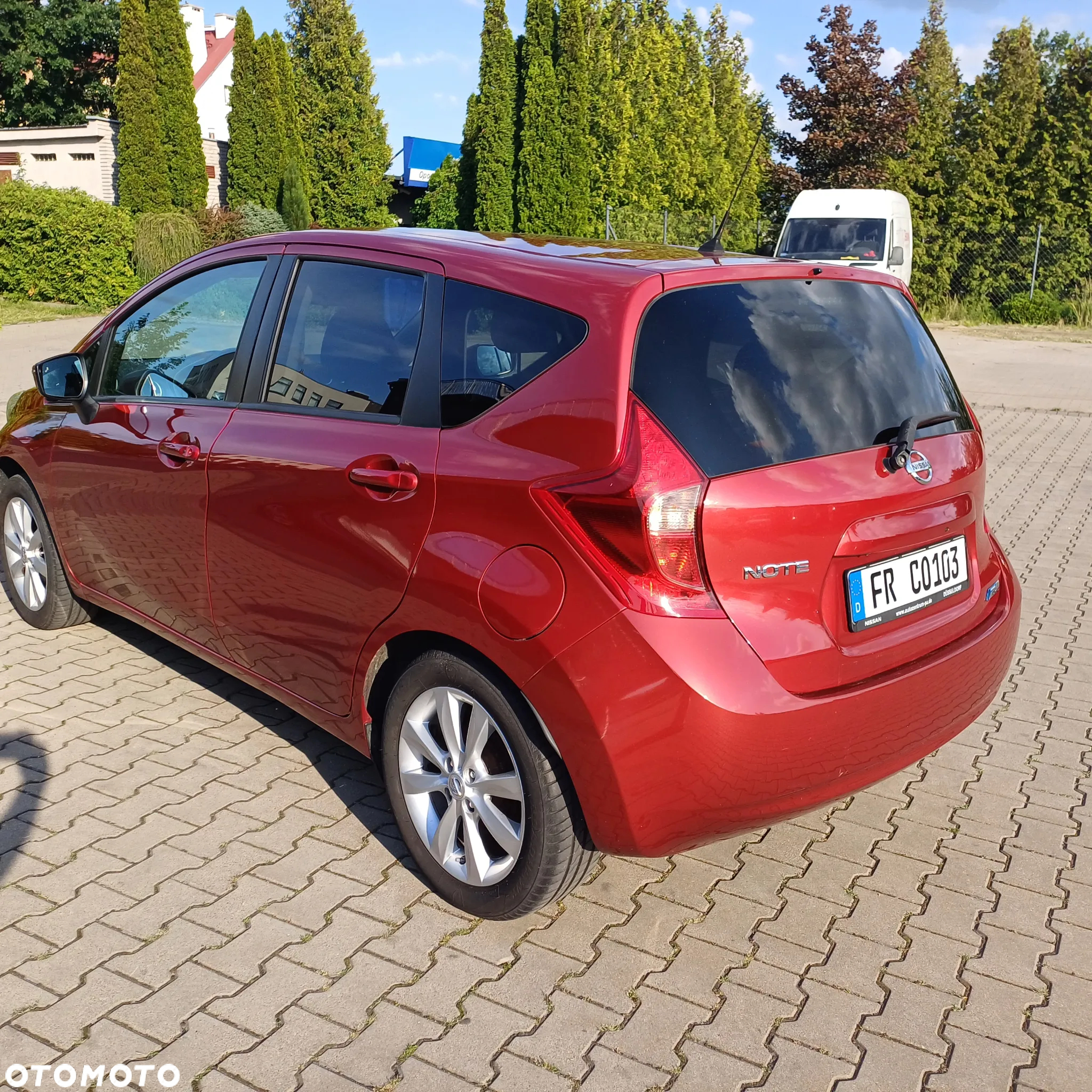 Nissan Note 1.2 DIG-S Tekna EU6 - 3