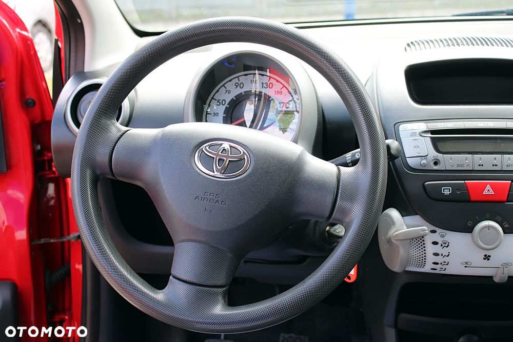 Toyota Aygo - 15
