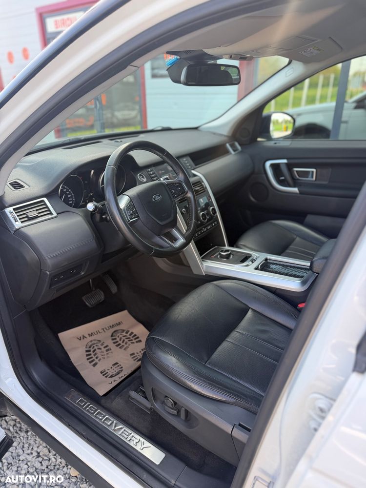 Land Rover Discovery Sport 2.0 D150 R-Dynamic MHEV HSE - 11