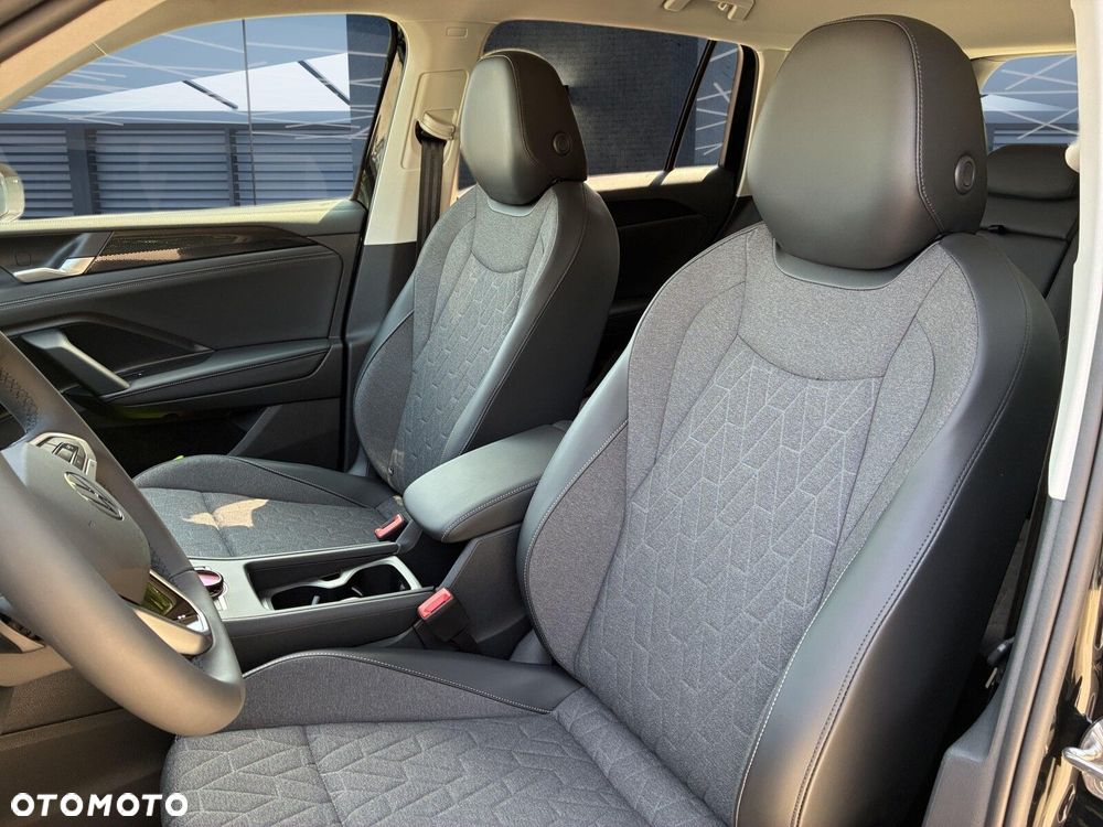 Volkswagen Tiguan - 6