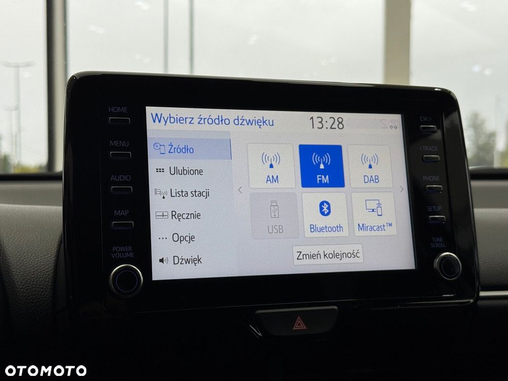 Toyota Yaris 1.5 Comfort - 28