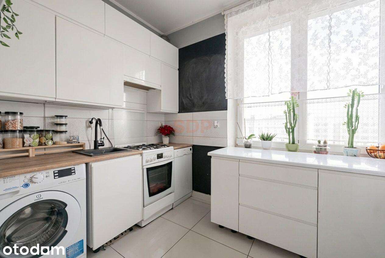 Centrum| 2 pok. w rozkładzie| balkon| osobna kuchnia | parking