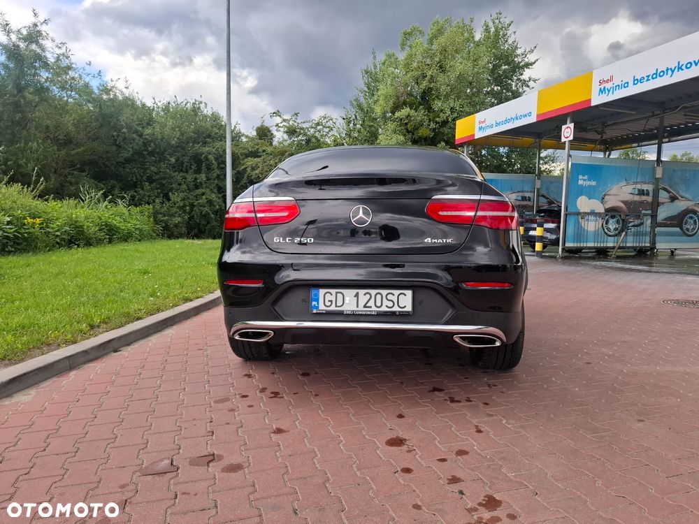 Mercedes-Benz GLC - 7