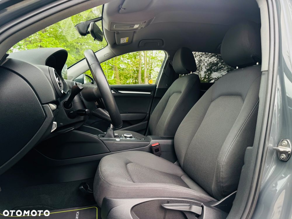 Audi A3 Sportback 30 TDI Edition One - 30