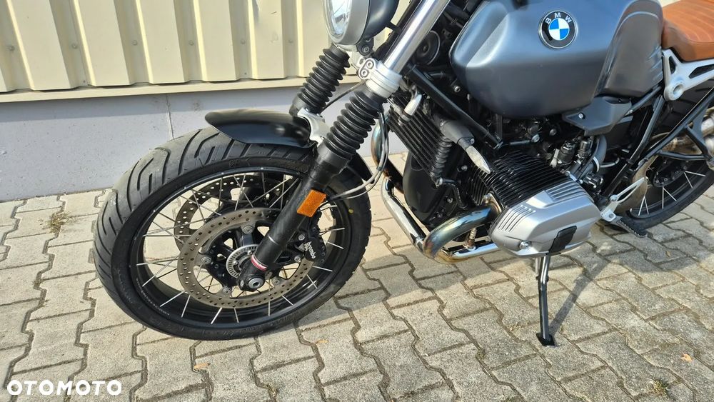 BMW R - 10