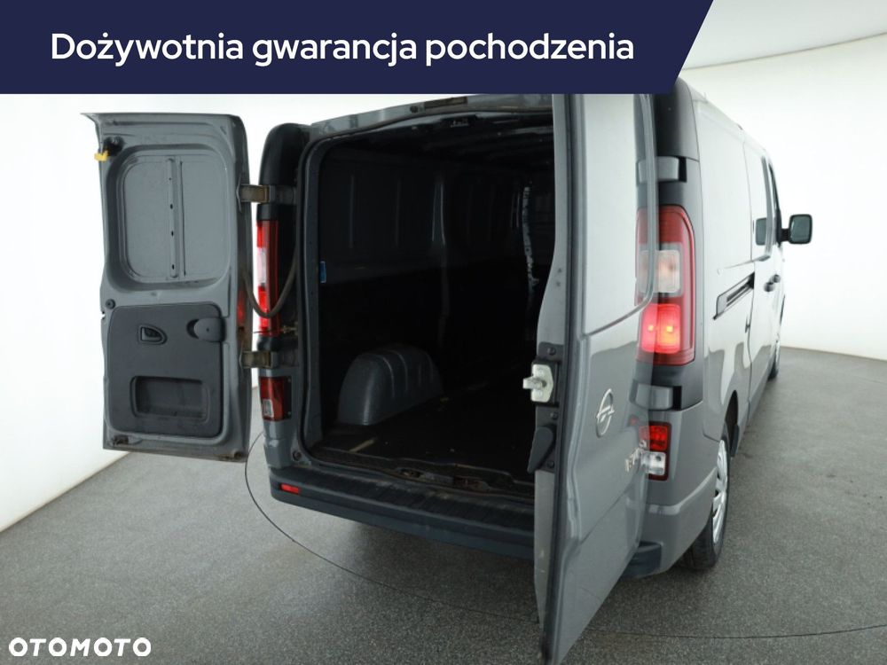 Opel vivaro - 17