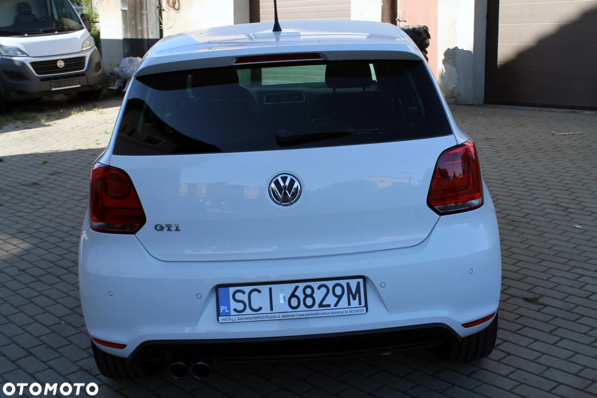 Volkswagen Polo - 8