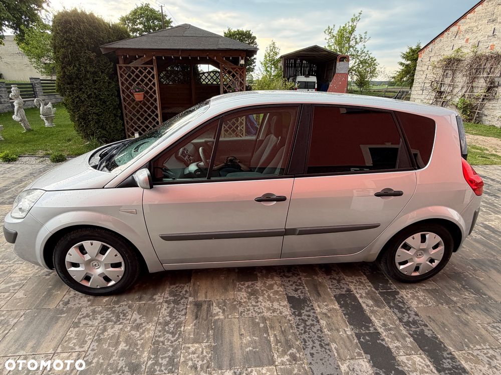 Renault Scenic 1.9 dCi Expression - 4