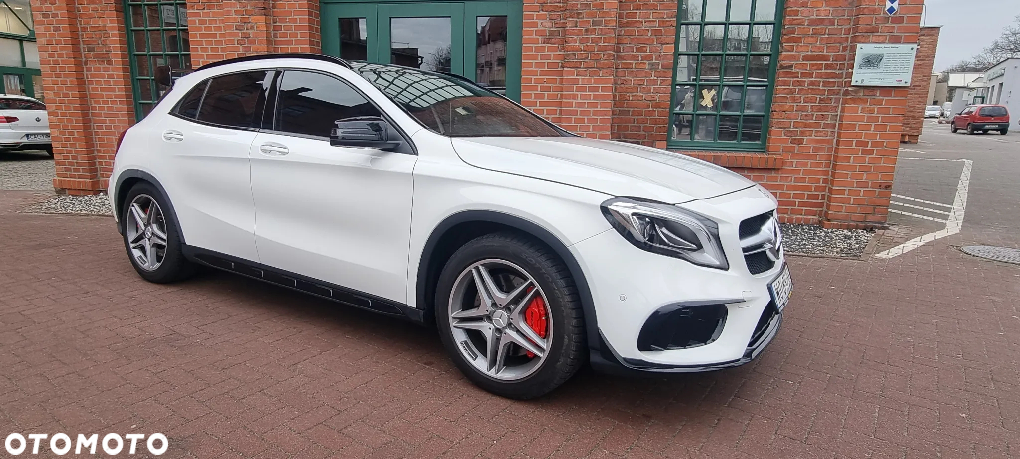 Mercedes-Benz GLA AMG 45 4Matic AMG Speedshift 7G-DCT AMG Night Edition - 8