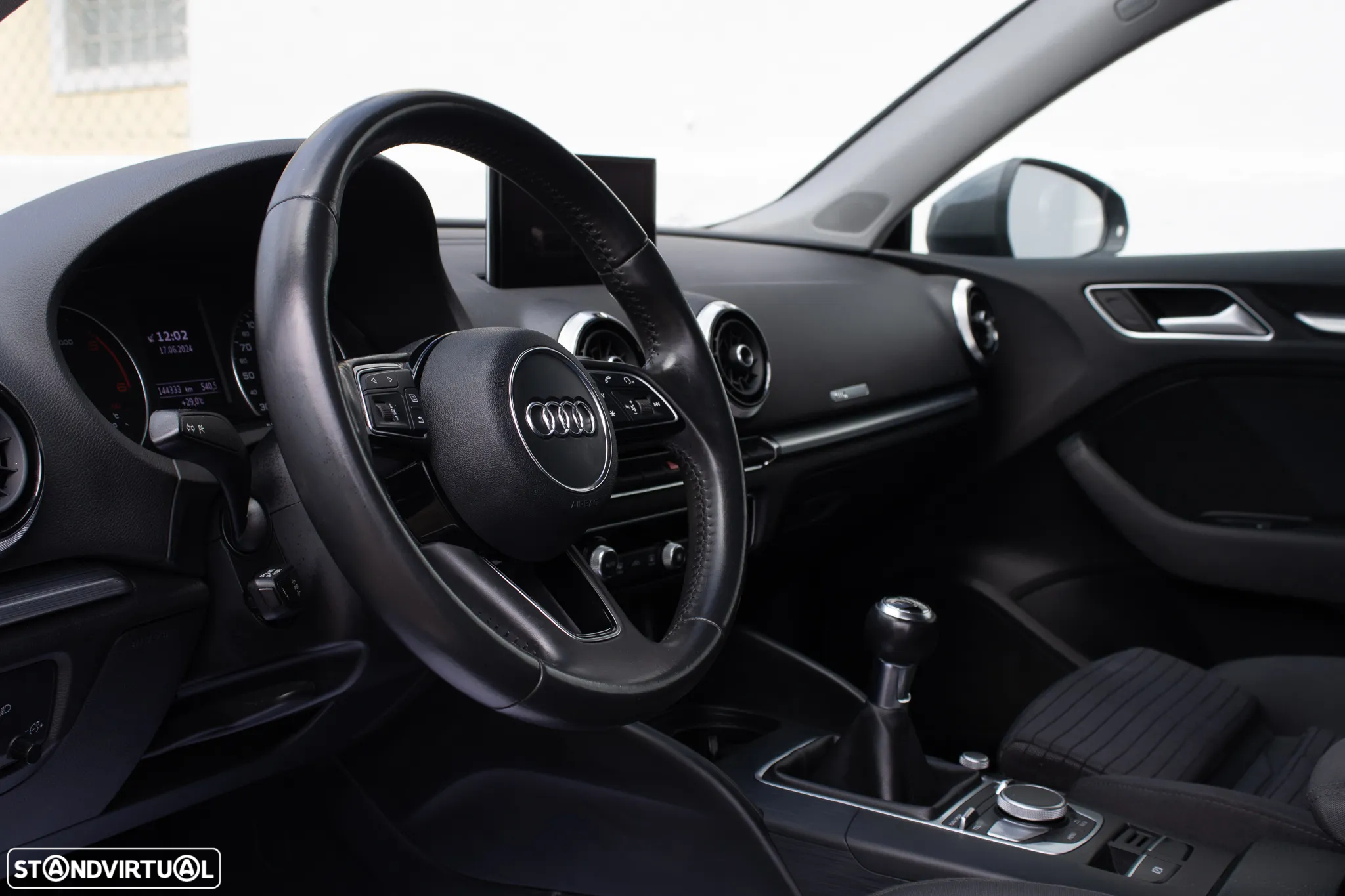 Audi A3 1.6 TDI Sport - 11