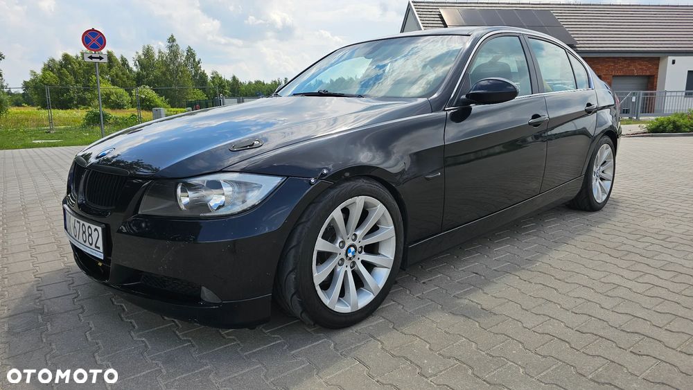 BMW Seria 3 325i - 18