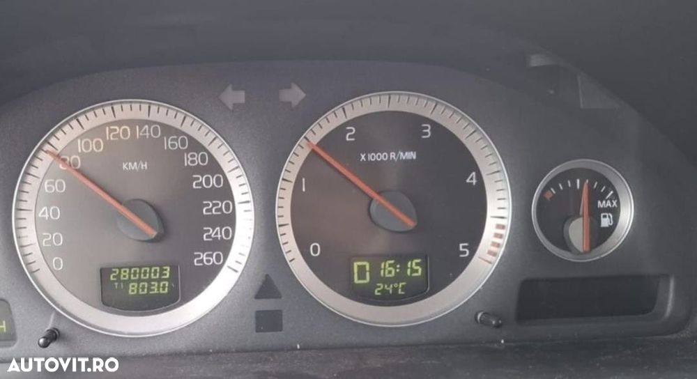 Volvo XC 90 D3 Geartronic Momentum - 9