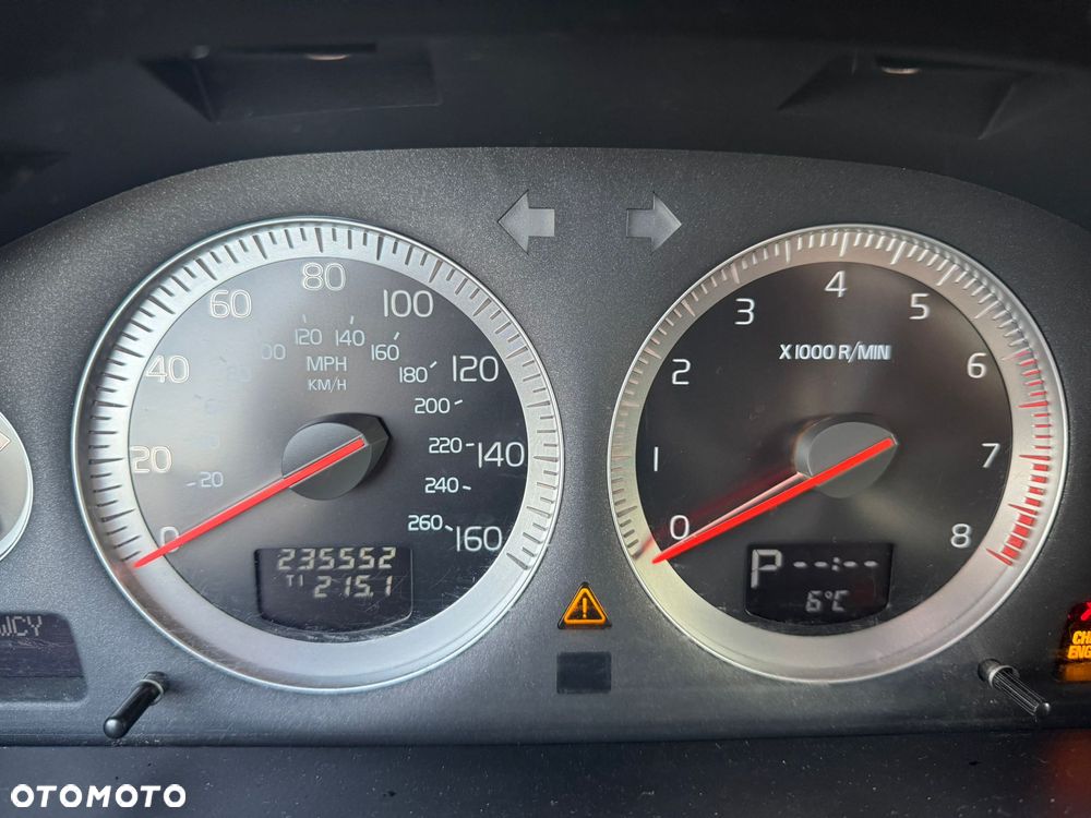 Volvo XC 90 3.2 AWD Geartonic Kinetic - 17