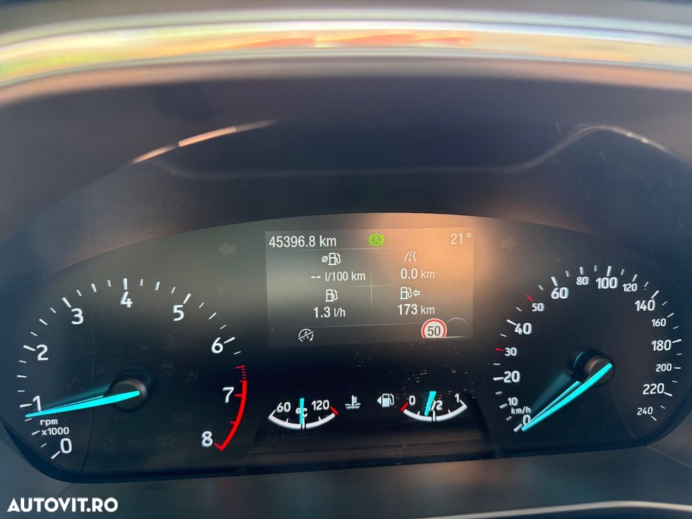 Ford Focus - 9