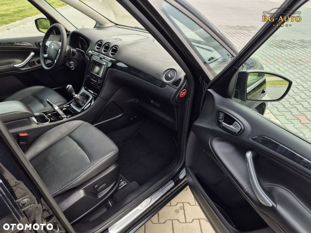 Ford Galaxy - 18