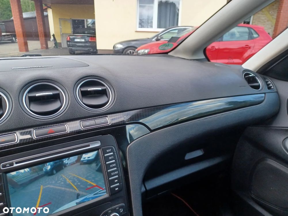 Ford S-Max 2.0 TDCi DPF Titanium - 15