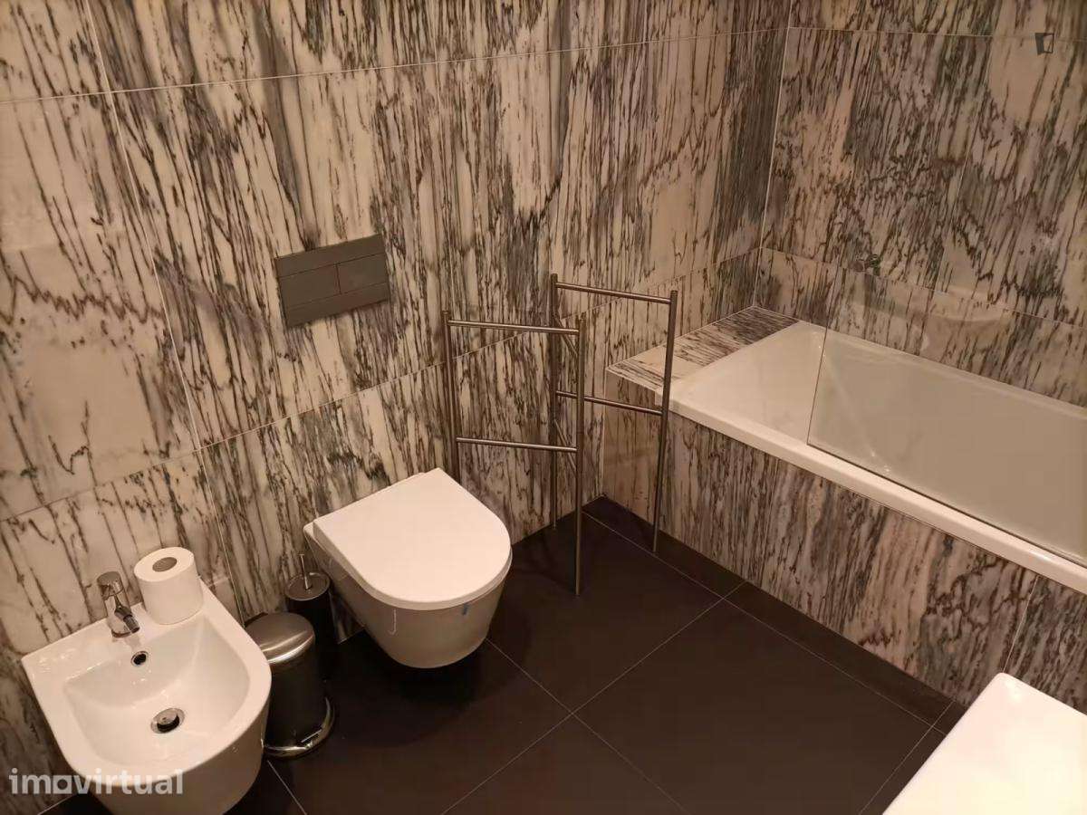 Apartamento com 1 quartos - localizado em Arroios Lisbon - Grande imagem: 2/8