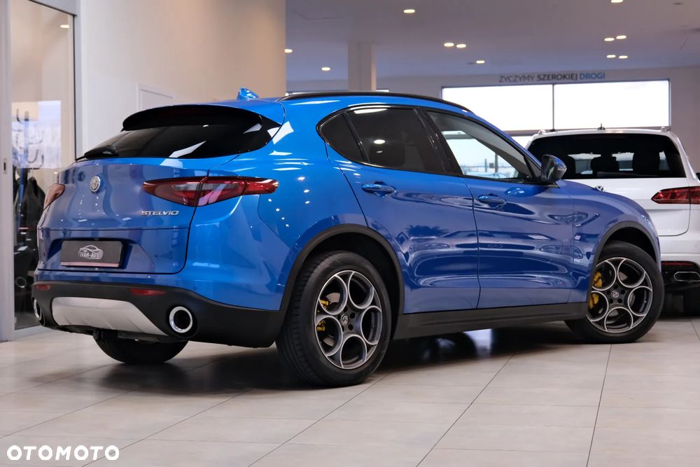 Alfa Romeo Stelvio 2.2 16V AT8-Q4 Executive - 14