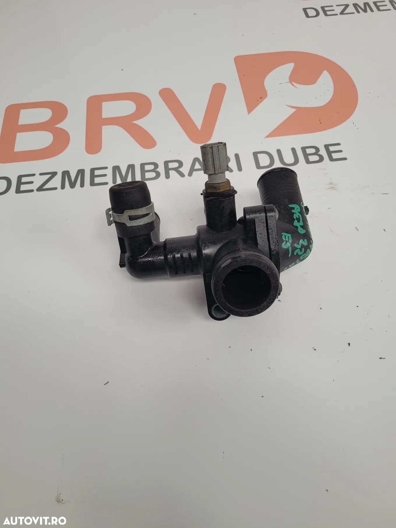 Suport termostat pentru Peugeot Boxer / Citroen Jumper / Fiat Ducato 2,2  / 2.3 motorizare 125kw-170ps Euro 5 - 1
