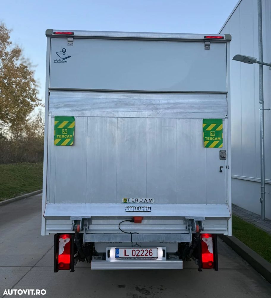 Mercedes-Benz Sprinter - 4