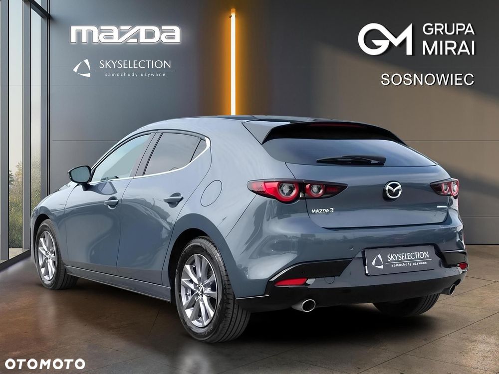Mazda 3 - 4