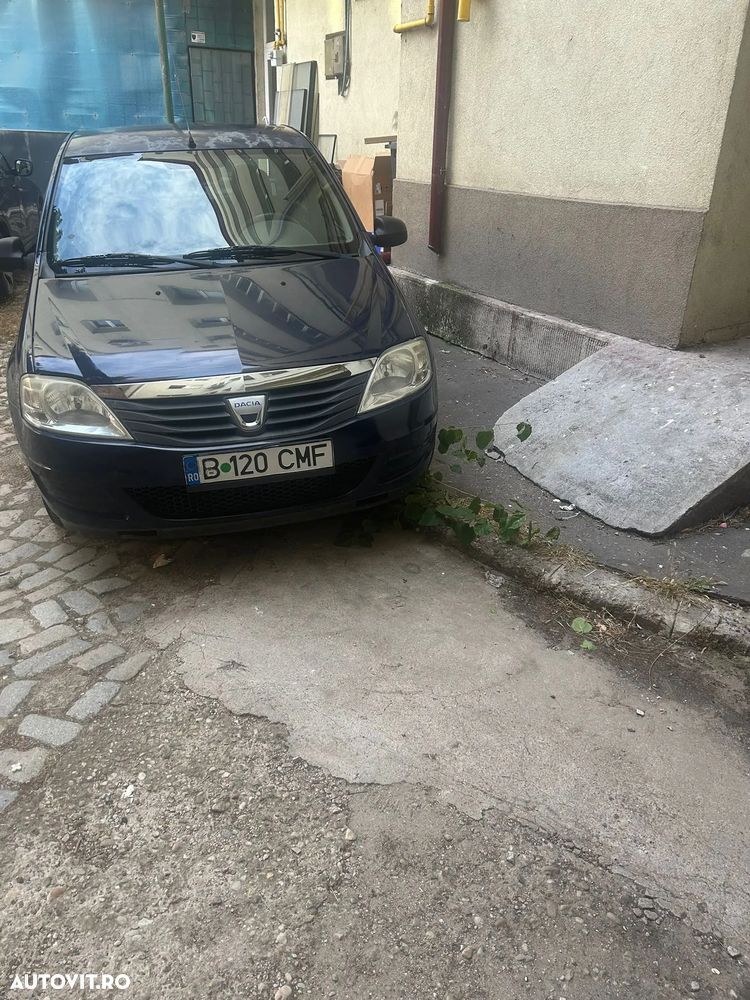 Dacia Logan 1.2 - 8