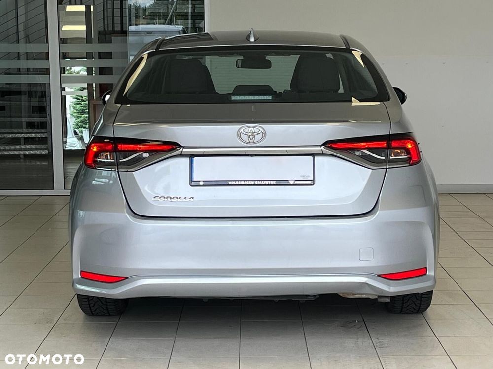 Toyota Corolla 1.5 Comfort - 9