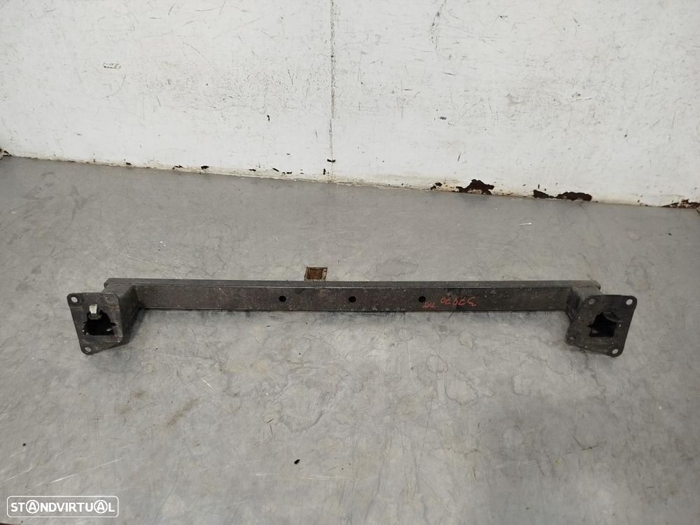 REFORÇO PARA-CHOQUES TRASEIRO VOLKSWAGEN TOURAN - 2