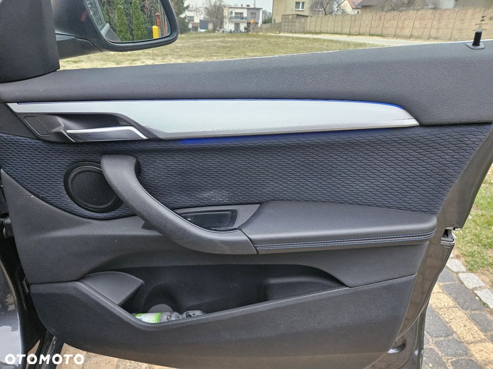 BMW X1 sDrive18d Business Edition sport - 21